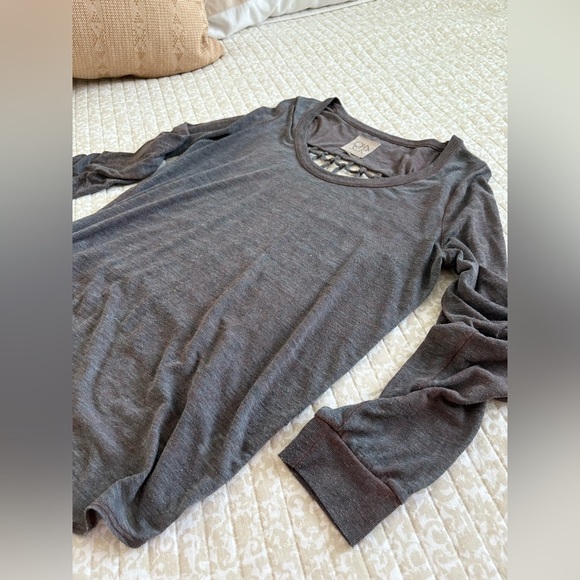 Chaser Grid Cage Back Knot Long Sleeve Tee | Acid Wash Gray | Y2K Vintage | M - Picture 5 of 16